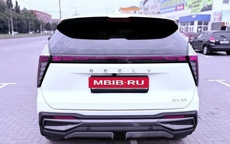 Geely Atlas, 2024 год, 2 885 000 рублей, 11 фотография