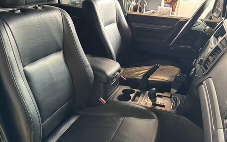 Mitsubishi Pajero IV, 2011 год, 1 799 000 рублей, 19 фотография