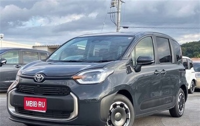 Toyota Sienta, 2023 год, 1 370 000 рублей, 1 фотография