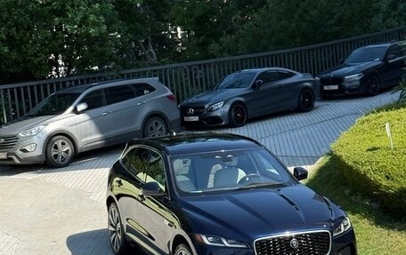 Jaguar F-Pace, 2021 год, 4 990 000 рублей, 2 фотография