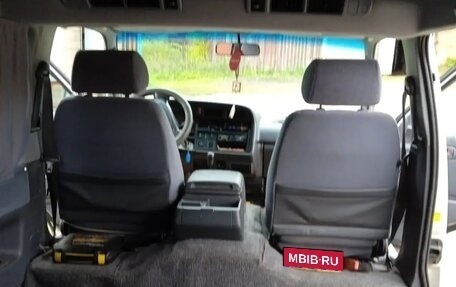 Toyota HiAce H100, 2004 год, 1 200 000 рублей, 12 фотография