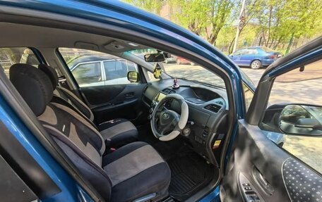 Toyota Ractis I, 2009 год, 650 000 рублей, 10 фотография
