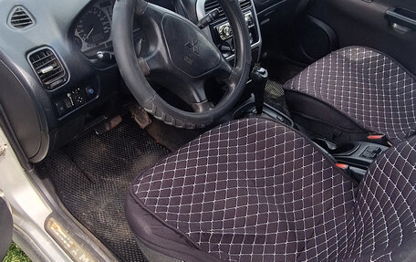 Mitsubishi Carisma I, 2003 год, 130 000 рублей, 7 фотография