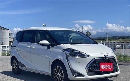 Toyota Sienta II, 2022 год, 1 140 000 рублей, 3 фотография
