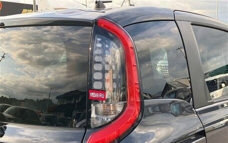 Toyota Sienta, 2023 год, 1 370 000 рублей, 6 фотография
