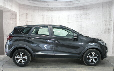 Renault Kaptur I рестайлинг, 2017 год, 1 285 000 рублей, 4 фотография