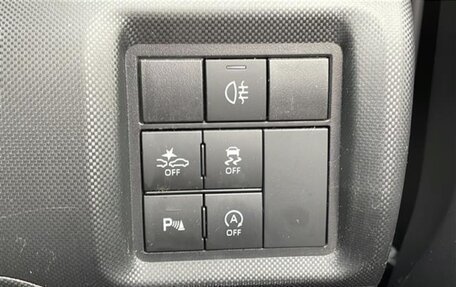 Toyota Raize I, 2022 год, 1 200 000 рублей, 13 фотография