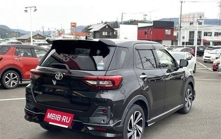 Toyota Raize I, 2022 год, 1 200 000 рублей, 7 фотография