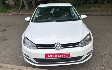 Volkswagen Golf VII, 2015 год, 1 000 000 рублей, 2 фотография
