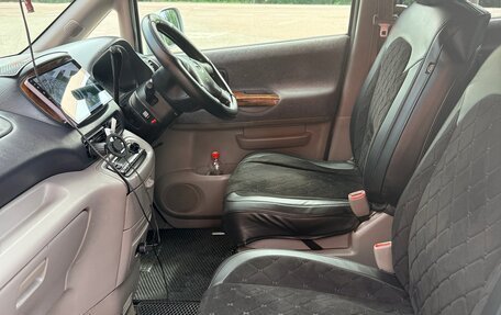 Nissan Serena II, 2001 год, 570 000 рублей, 9 фотография