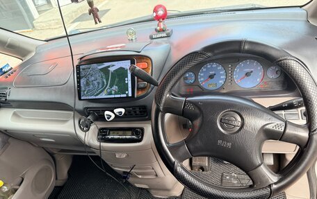 Nissan Serena II, 2001 год, 570 000 рублей, 12 фотография