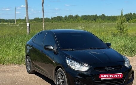 Hyundai Solaris II рестайлинг, 2014 год, 590 000 рублей, 4 фотография