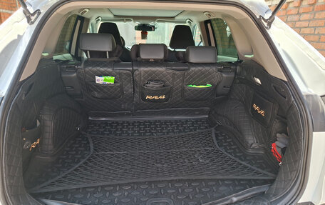 Toyota RAV4, 2024 год, 3 720 000 рублей, 14 фотография