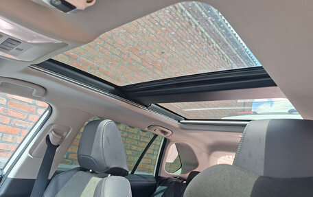 Toyota RAV4, 2024 год, 3 720 000 рублей, 8 фотография