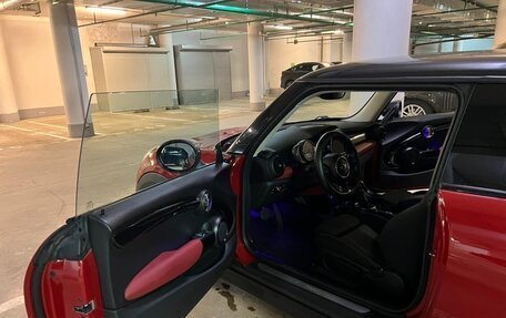 MINI Hatch, 2016 год, 1 980 000 рублей, 5 фотография