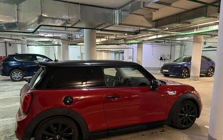 MINI Hatch, 2016 год, 1 980 000 рублей, 14 фотография