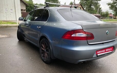 Skoda Superb III рестайлинг, 2009 год, 750 000 рублей, 6 фотография