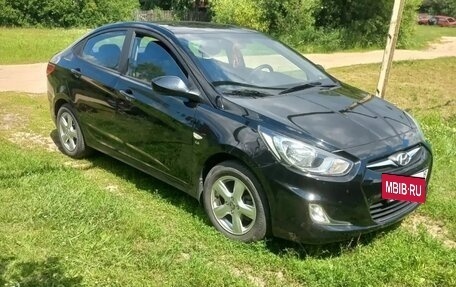 Hyundai Solaris II рестайлинг, 2011 год, 790 000 рублей, 3 фотография
