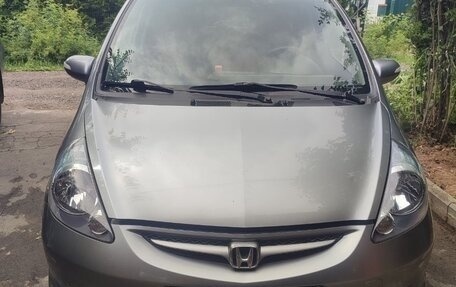 Honda Jazz II рестайлинг, 2008 год, 650 000 рублей, 1 фотография