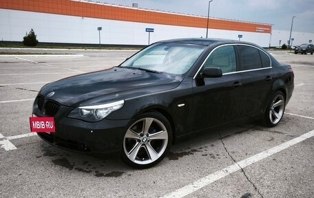 BMW 5 серия, 2004 год, 1 050 000 рублей, 2 фотография