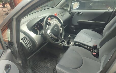 Honda Jazz II рестайлинг, 2008 год, 650 000 рублей, 2 фотография