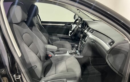 Skoda Superb III рестайлинг, 2014 год, 1 299 000 рублей, 15 фотография