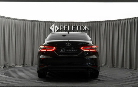 Toyota Camry, 2020 год, 2 940 000 рублей, 6 фотография