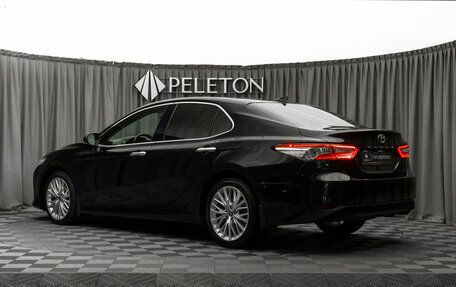 Toyota Camry, 2020 год, 2 940 000 рублей, 4 фотография