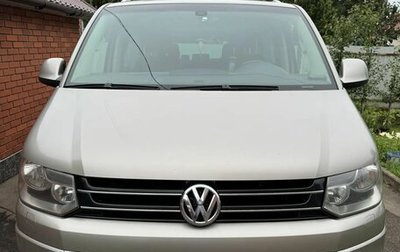Volkswagen Multivan T5, 2010 год, 2 500 000 рублей, 1 фотография
