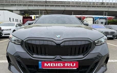 BMW 5 серия, 2025 год, 7 690 000 рублей, 3 фотография