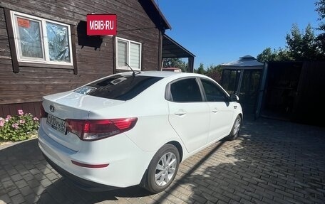 KIA Rio III рестайлинг, 2017 год, 1 300 000 рублей, 5 фотография
