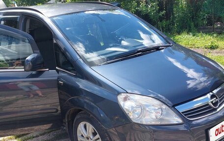 Opel Zafira B, 2010 год, 695 000 рублей, 7 фотография