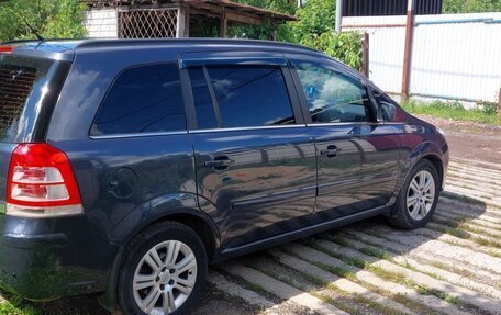 Opel Zafira B, 2010 год, 695 000 рублей, 35 фотография