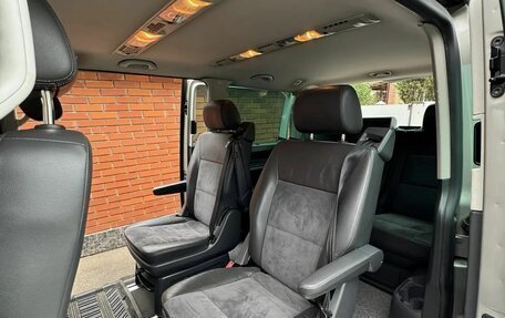 Volkswagen Multivan T5, 2010 год, 2 500 000 рублей, 8 фотография