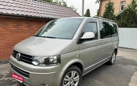 Volkswagen Multivan T5, 2010 год, 2 500 000 рублей, 9 фотография