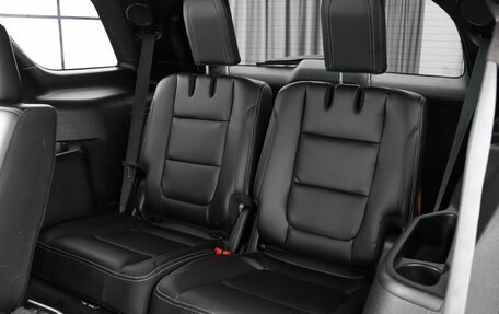 Ford Explorer VI, 2018 год, 2 790 000 рублей, 11 фотография