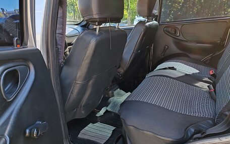 Chevrolet Niva I рестайлинг, 2007 год, 170 000 рублей, 6 фотография