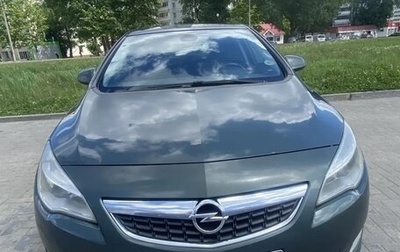 Opel Astra J, 2010 год, 500 001 рублей, 1 фотография