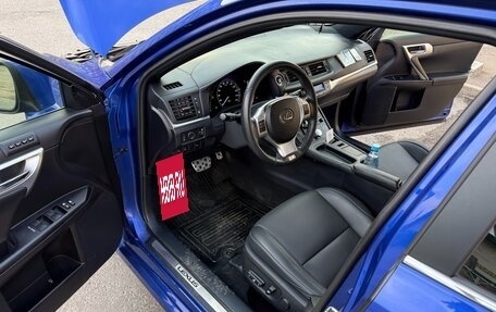Lexus CT I рестайлинг, 2022 год, 1 850 000 рублей, 8 фотография