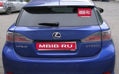 Lexus CT I рестайлинг, 2022 год, 1 850 000 рублей, 4 фотография