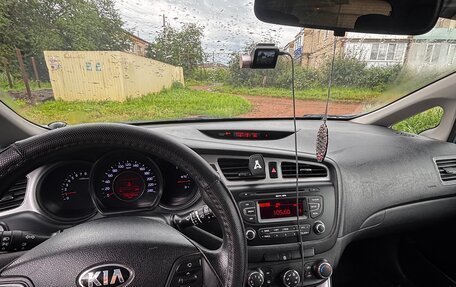 KIA cee'd III, 2013 год, 1 050 000 рублей, 6 фотография