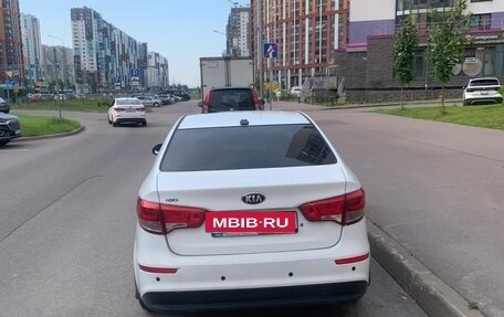 KIA Rio III рестайлинг, 2017 год, 750 000 рублей, 3 фотография