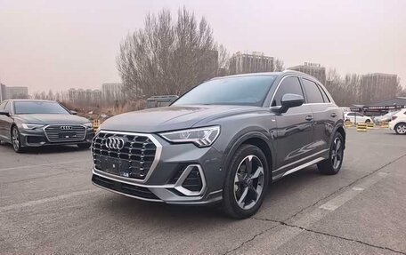 Audi Q3 Sportback, 2022 год, 2 700 000 рублей, 13 фотография