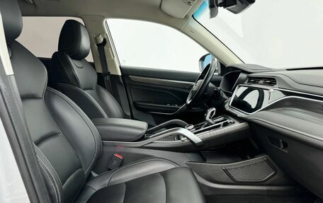 Geely Atlas, 2023 год, 1 560 000 рублей, 10 фотография