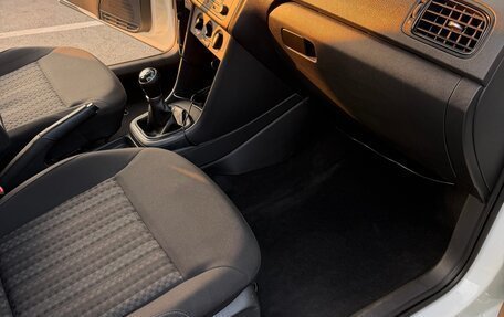 Volkswagen Polo VI (EU Market), 2018 год, 970 000 рублей, 27 фотография