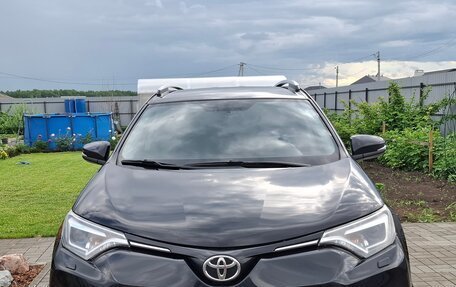 Toyota RAV4, 2019 год, 3 140 000 рублей, 2 фотография
