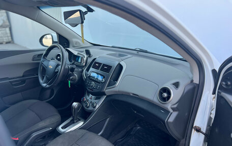 Chevrolet Aveo III, 2015 год, 730 000 рублей, 7 фотография