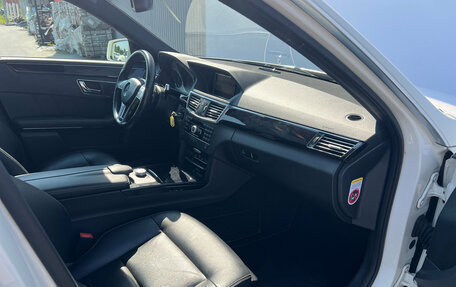 Mercedes-Benz E-Класс, 2010 год, 1 750 000 рублей, 7 фотография