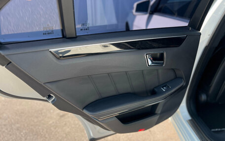 Mercedes-Benz E-Класс, 2010 год, 1 750 000 рублей, 14 фотография