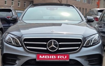 Mercedes-Benz E-Класс, 2018 год, 3 550 000 рублей, 1 фотография